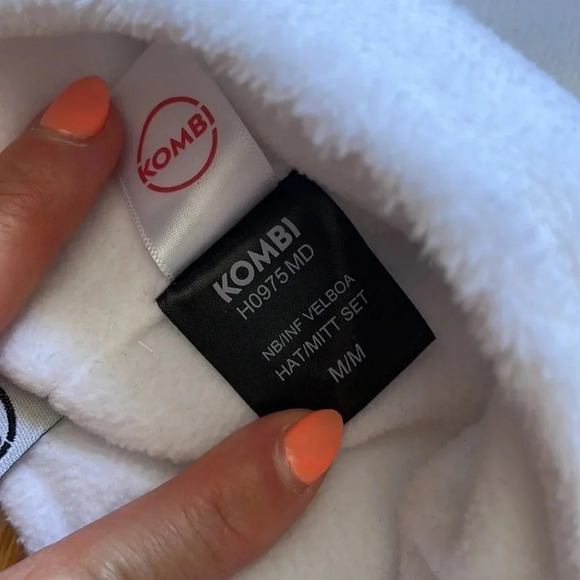 Kombi Baby Hat - Picture 6 of 7